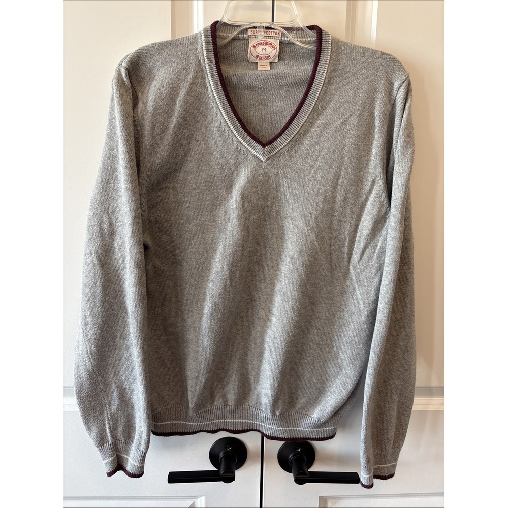 Brooks Brothers Men’s M Pima Cotton Sweater Gray w/Burgundy+White Accent V-neck